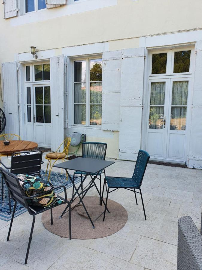 Bed & Breakfast H De Surgères
