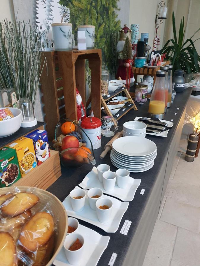 Bed & Breakfast H De 2*