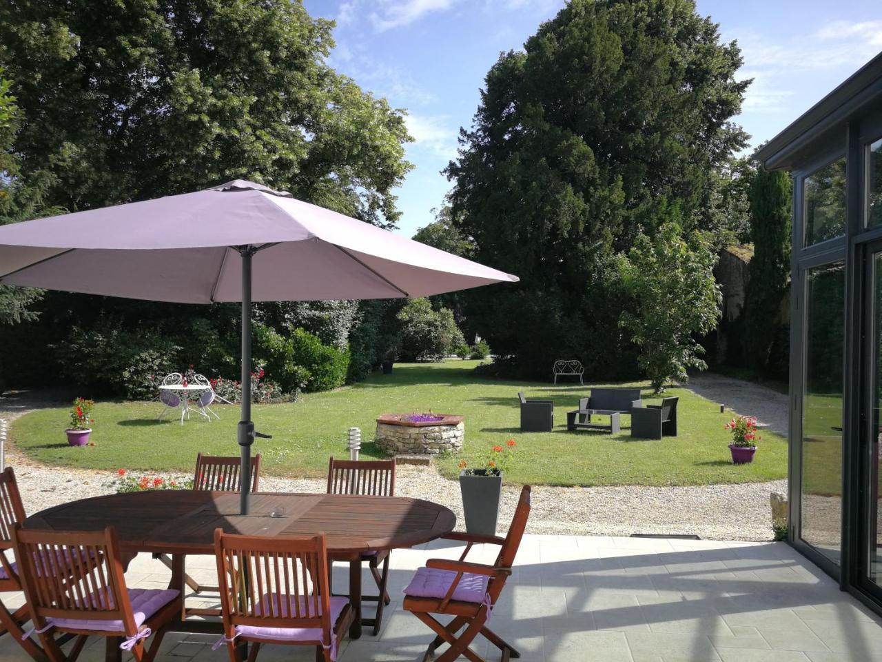 Bed & Breakfast H De Surgères